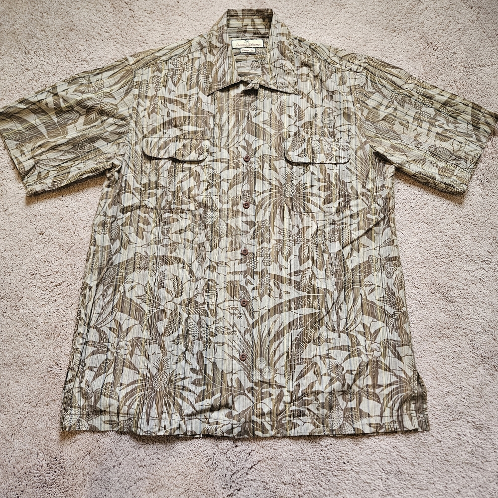 Tommy Bahama Adult Vintage Brown Hawaiian Shirt Mens Size L pineapples Birds